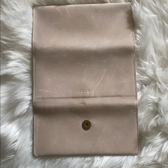 NWOT Able Debre Wallet in Bone - Picture 4 of 5